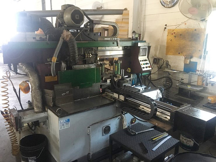 규격자재 절단기